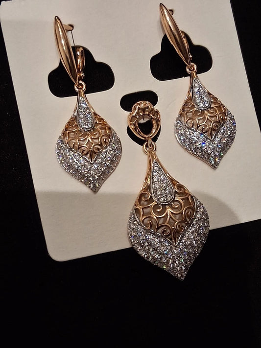 Women's Necklace Earrings Gold and Silver Pendant New Fashion Jewelry